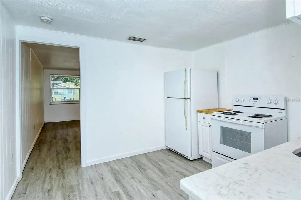 647 Church Street Nokomis FL 34275