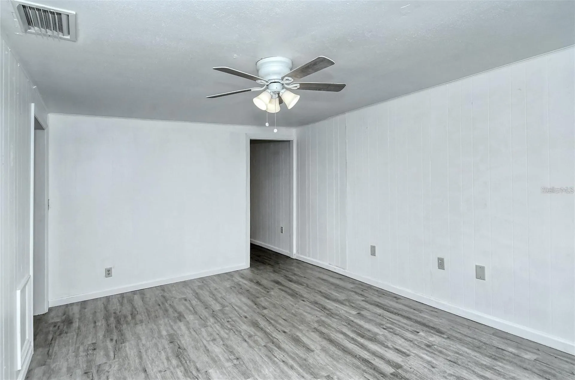 647 Church Street Nokomis FL 34275