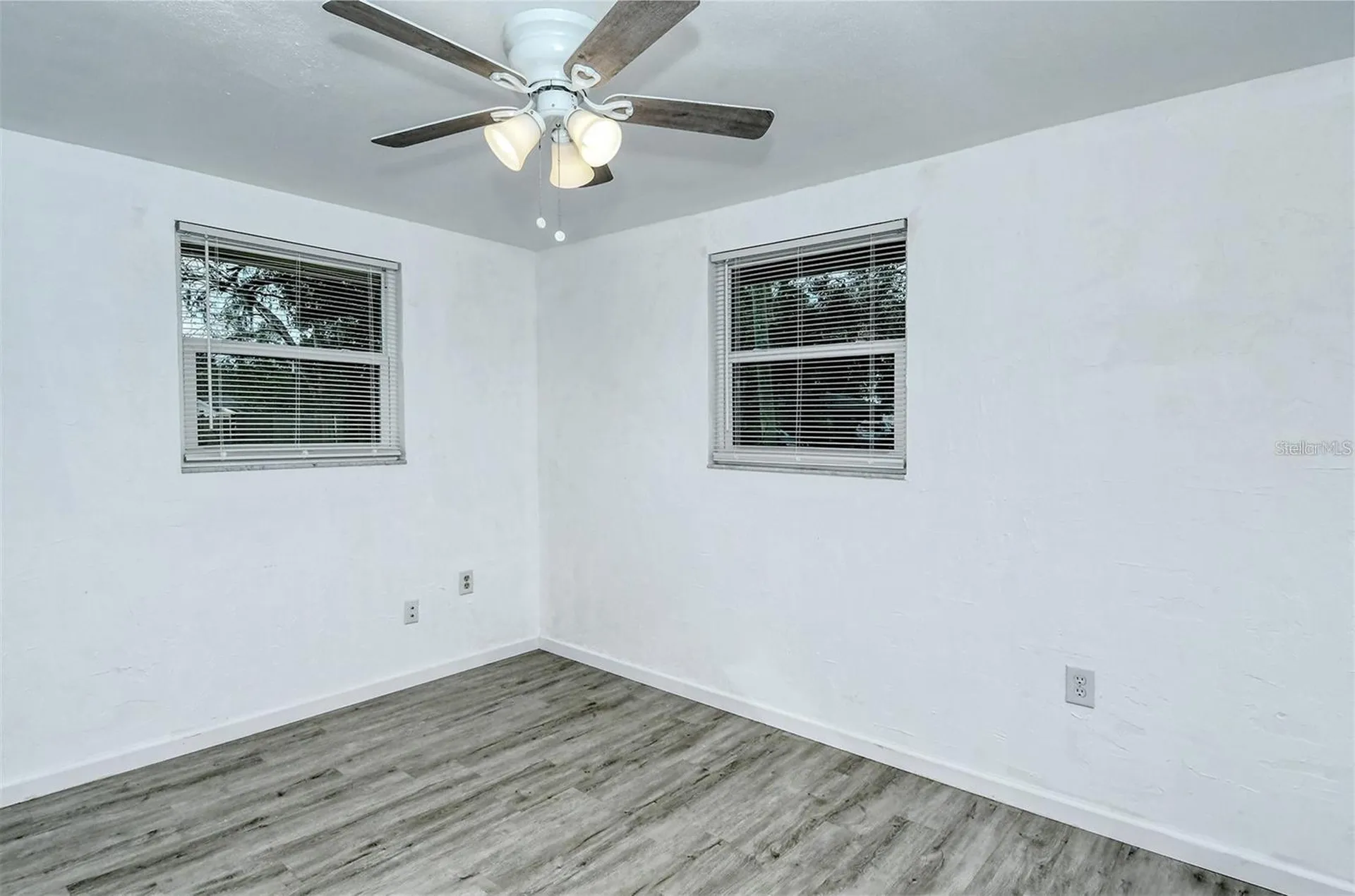 647 Church Street Nokomis FL 34275