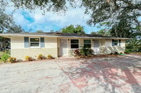 647 Church Street Nokomis FL 34275