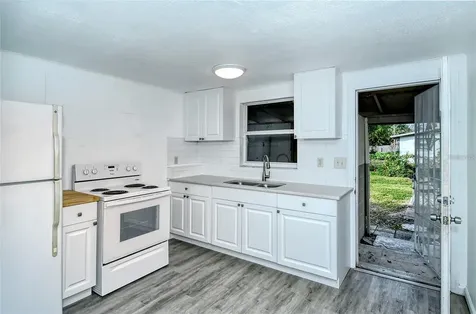 647 Church Street Nokomis FL 34275