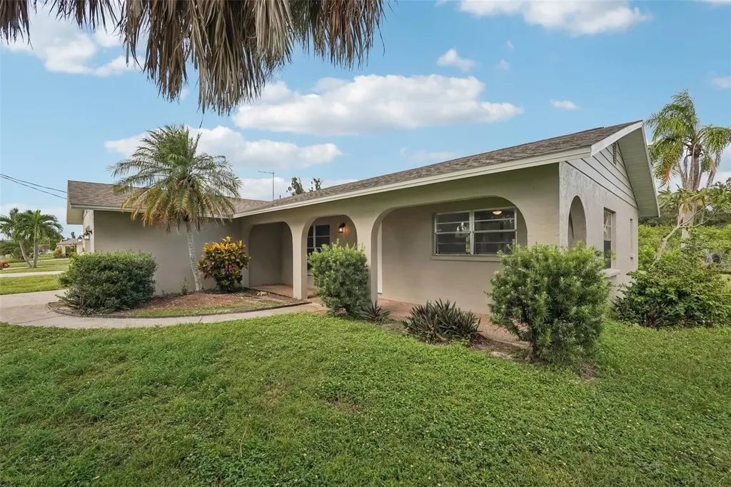 1266 Lincoln Drive Englewood FL 34224
