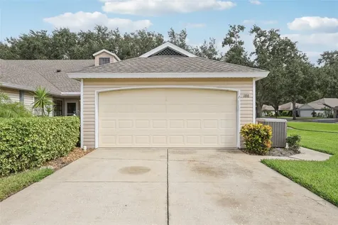 100 Juniper Way Tavares FL 32778