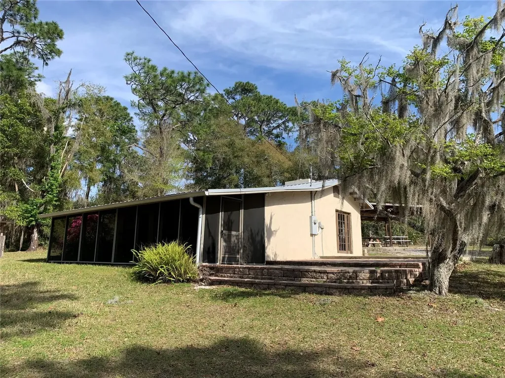 24605 And 24645 NE 177th Terrace Fort Mc Coy FL 32134
