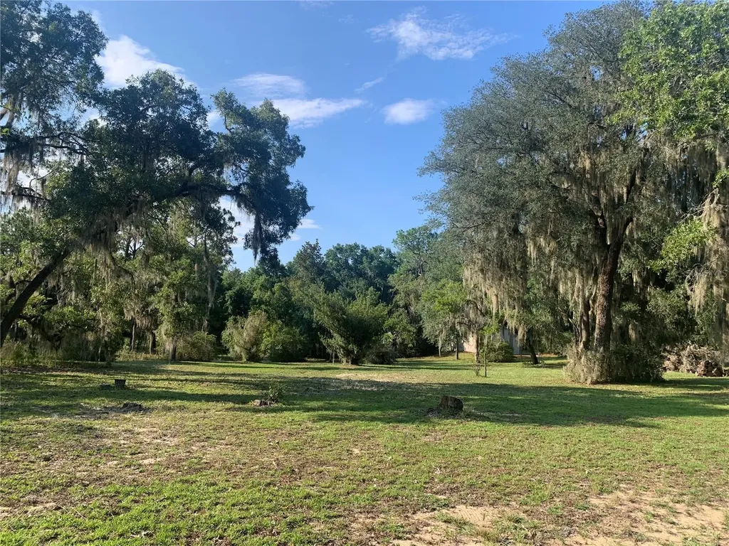 24605 And 24645 NE 177th Terrace Fort Mc Coy FL 32134