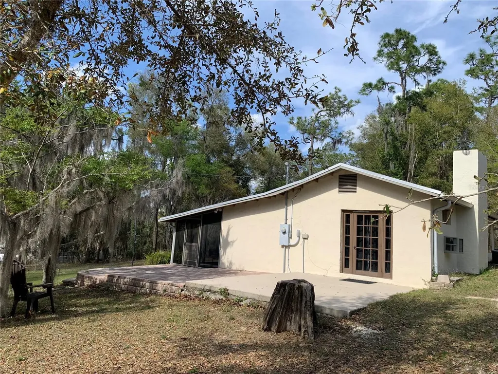 24605 And 24645 NE 177th Terrace Fort Mc Coy FL 32134
