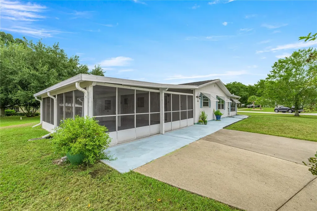 9230 SW 101st Lane Ocala FL 34481