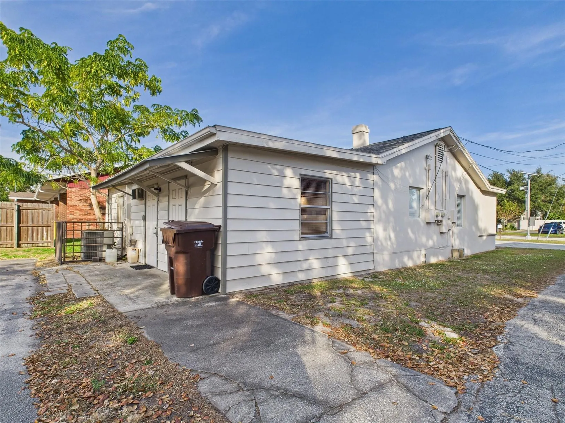 318 S 1st Street Lake Wales FL 33853