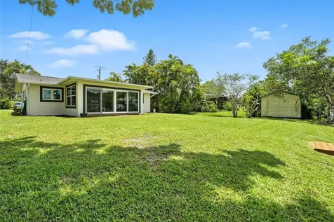 2131 Saint Croix Avenue Fort Myers FL 33905
