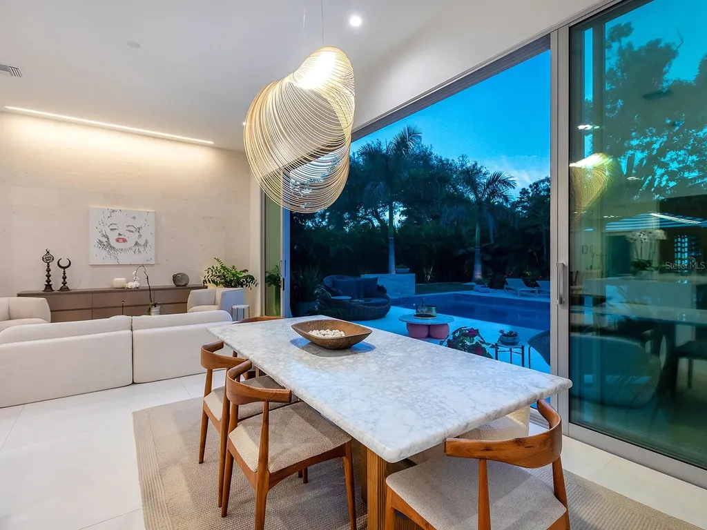 1631 Hillview Street Sarasota FL 34239