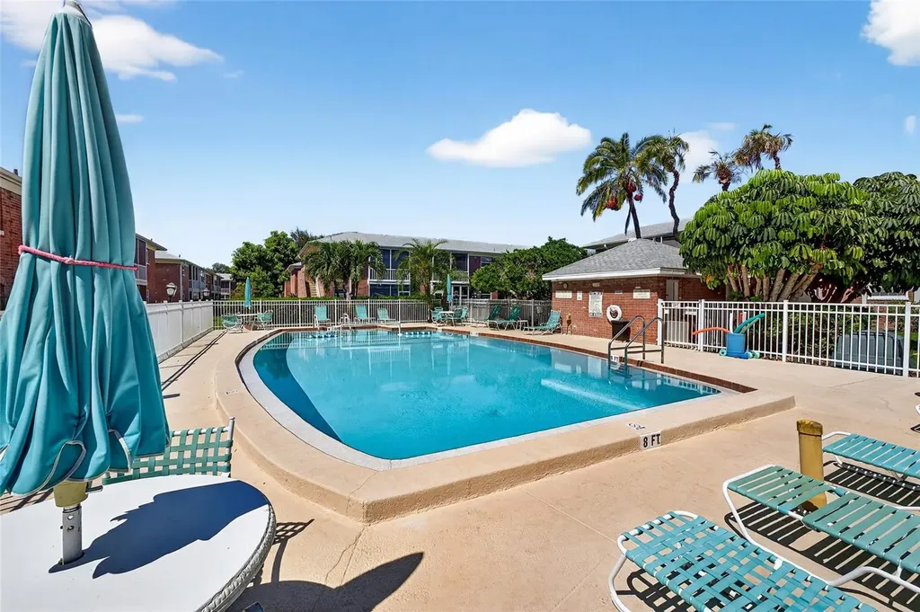 3480 41st Avenue S St Petersburg FL 33711
