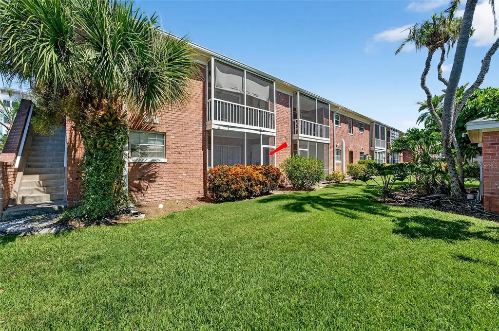 3480 41st Avenue S St Petersburg FL 33711