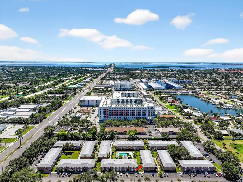 3480 41st Avenue S St Petersburg FL 33711