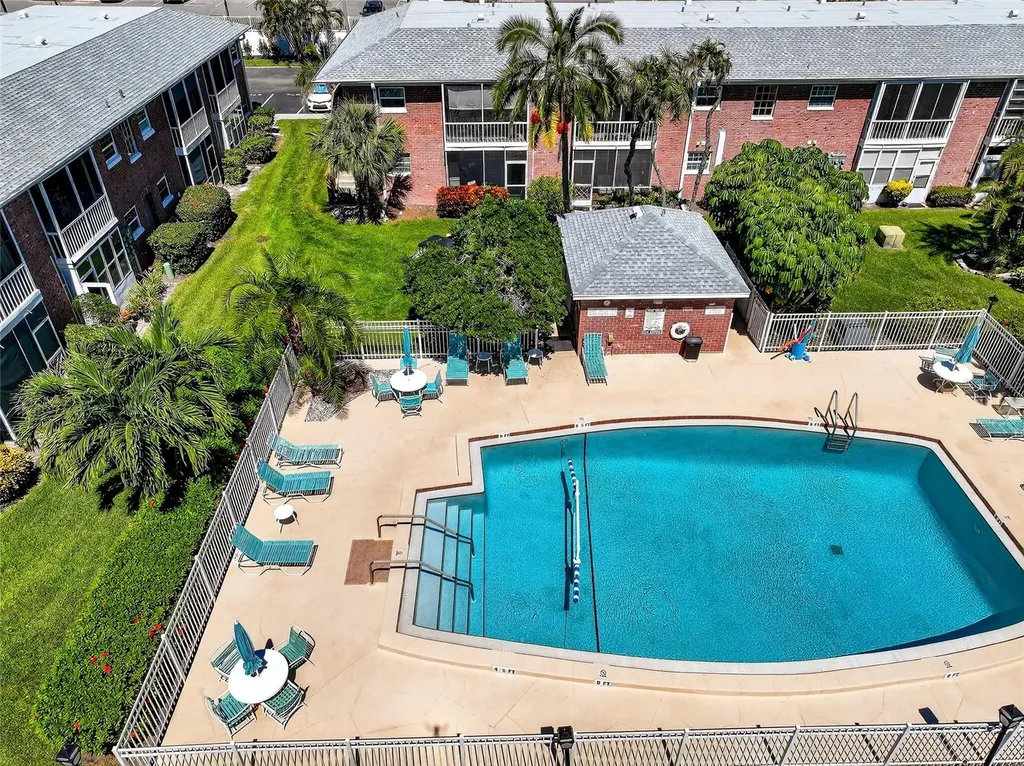 3480 41st Avenue S St Petersburg FL 33711