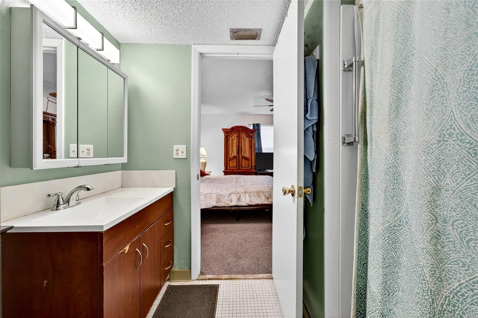 3480 41st Avenue S St Petersburg FL 33711