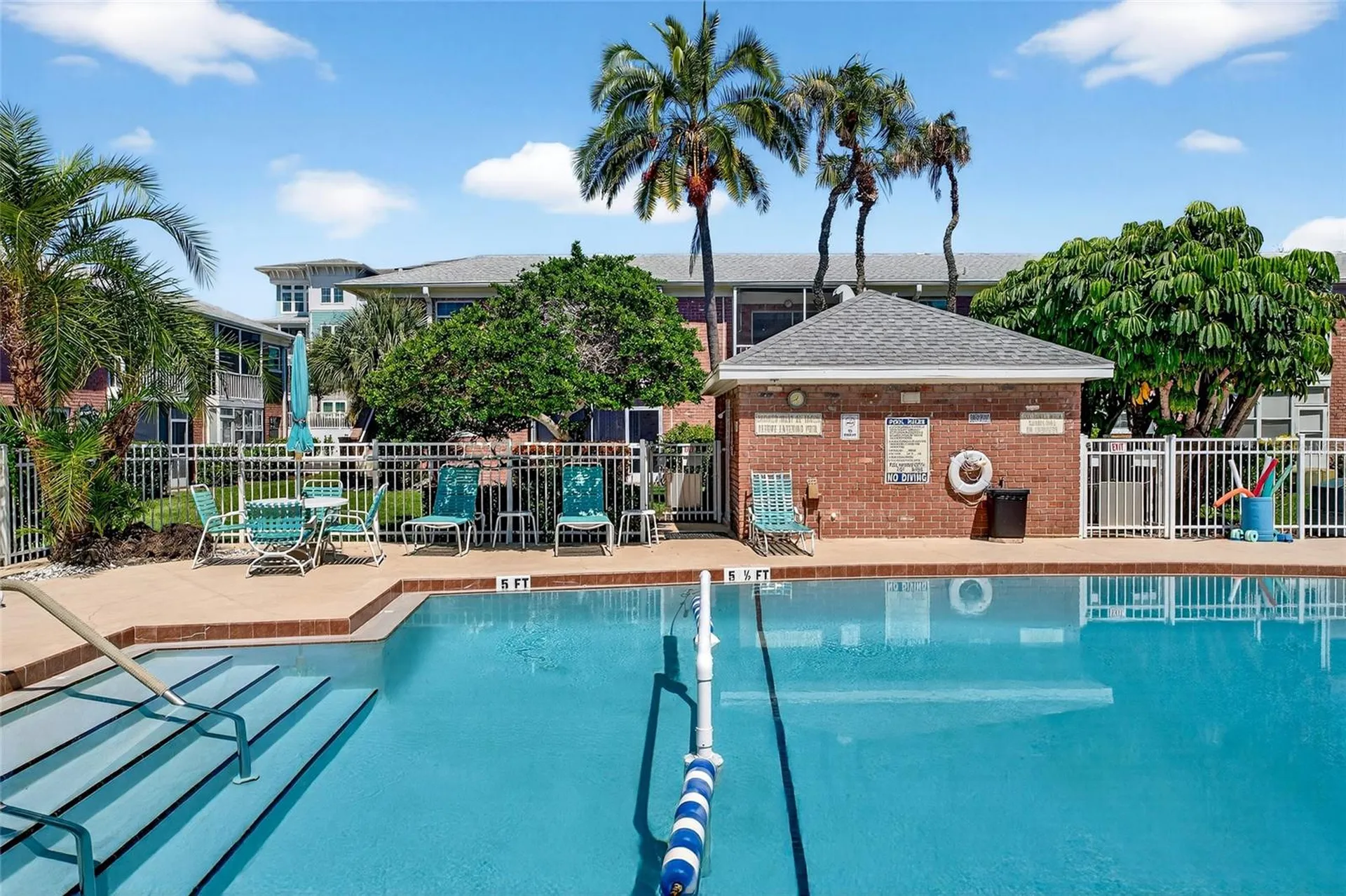 3480 41st Avenue S St Petersburg FL 33711