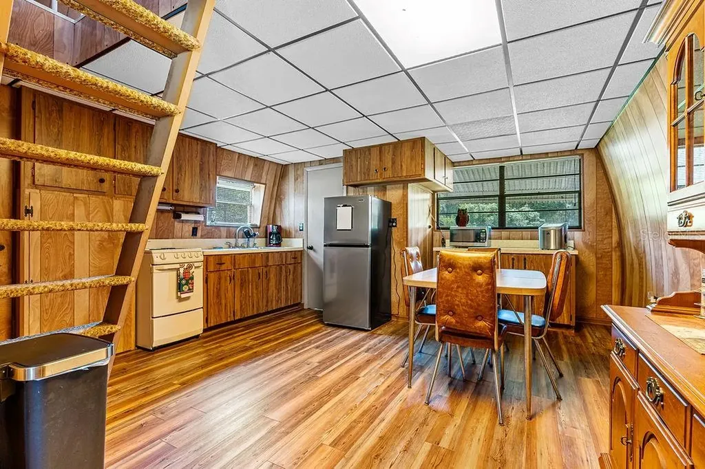 207 Chips Lane Lorida FL 33857