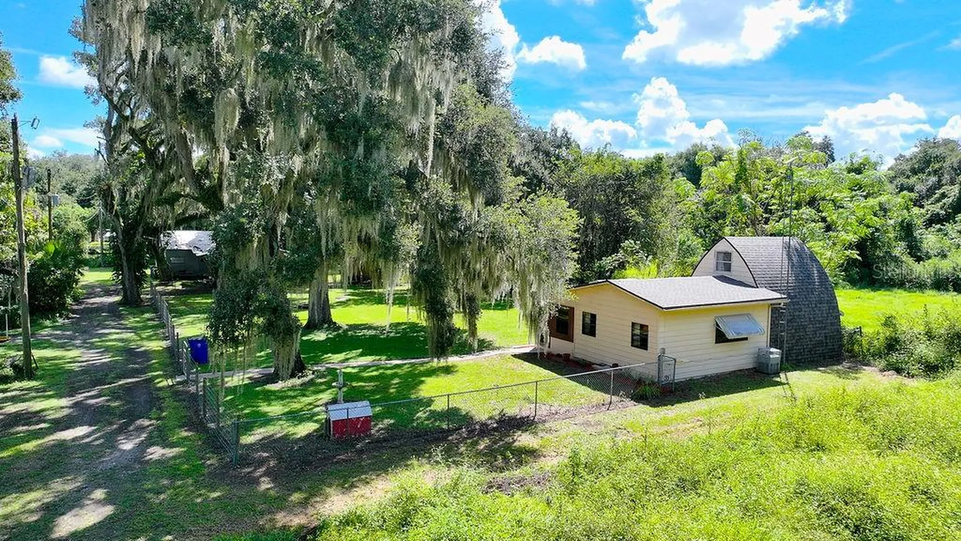 207 Chips Lane Lorida FL 33857