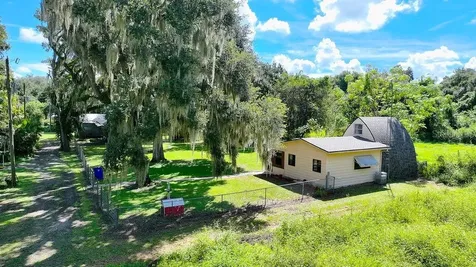 207 Chips Lane Lorida FL 33857