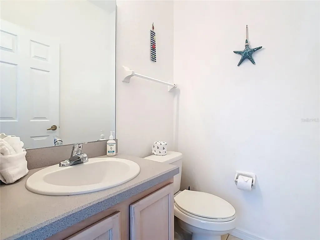 725 Andalusia Loop Davenport FL 33837