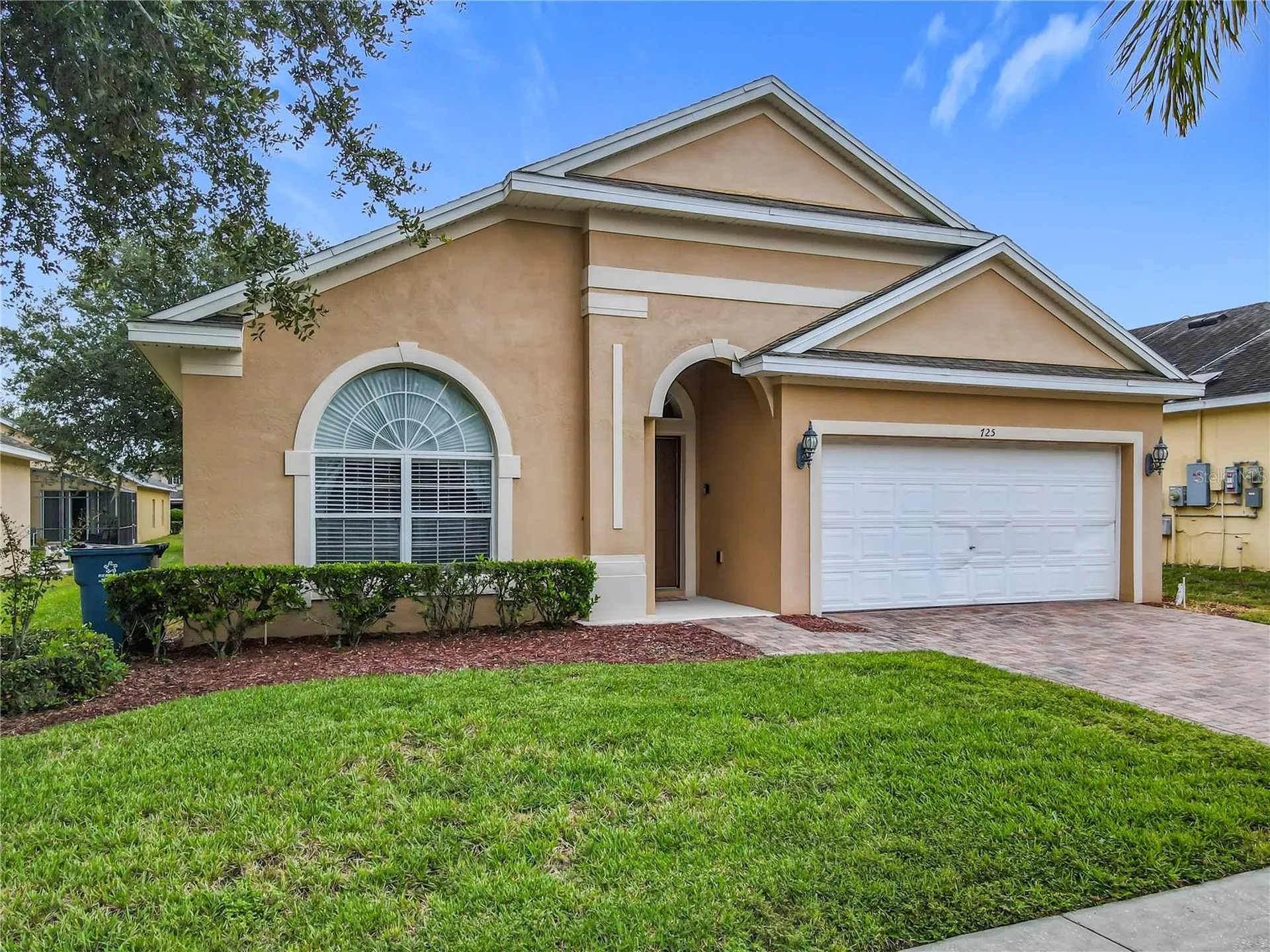 725 Andalusia Loop Davenport FL 33837