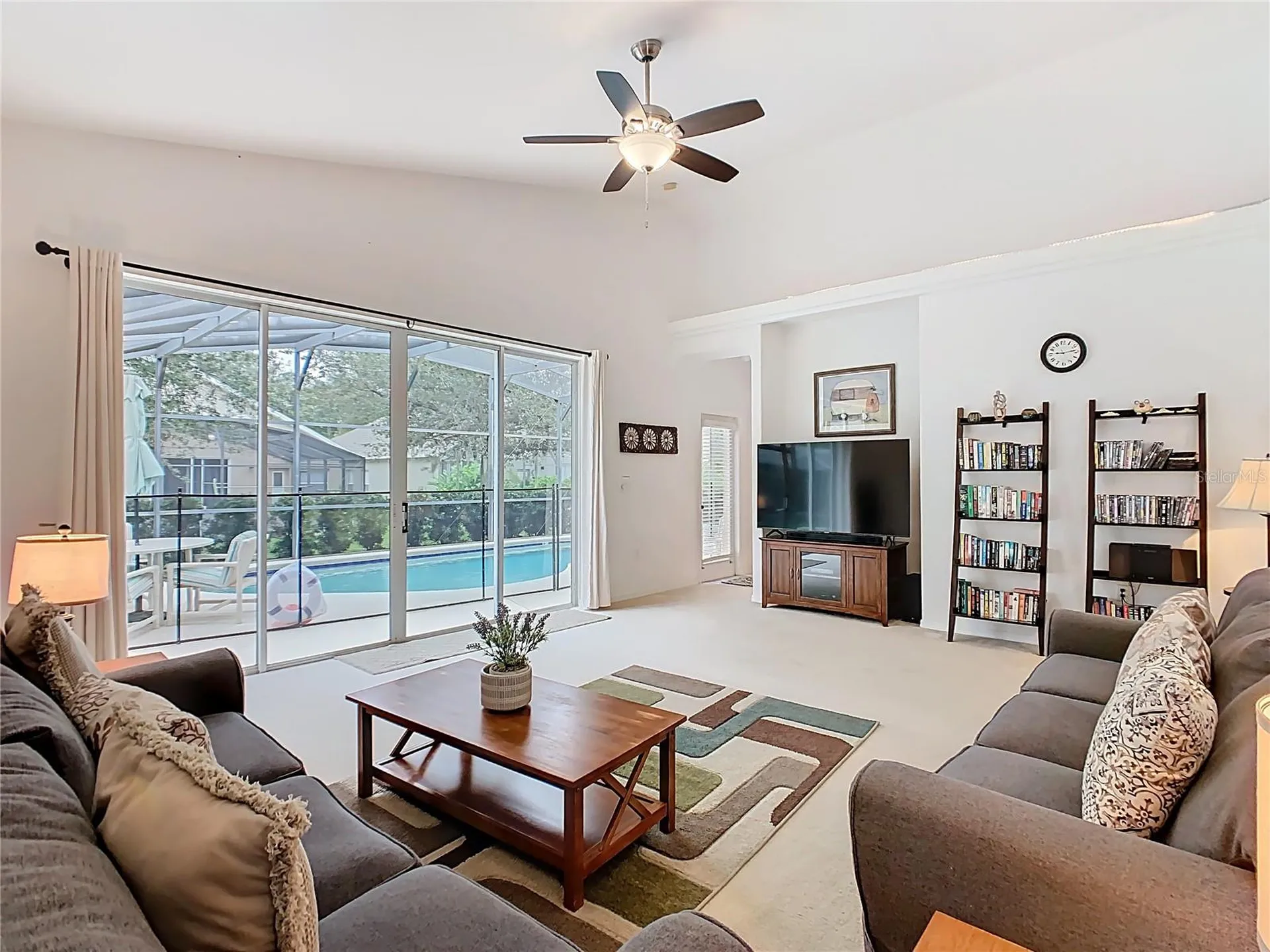 725 Andalusia Loop Davenport FL 33837