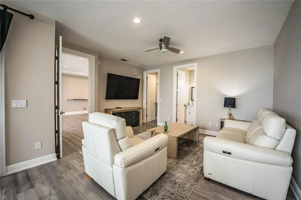 5845 Bahia Way S. Way W St Pete Beach FL 33706