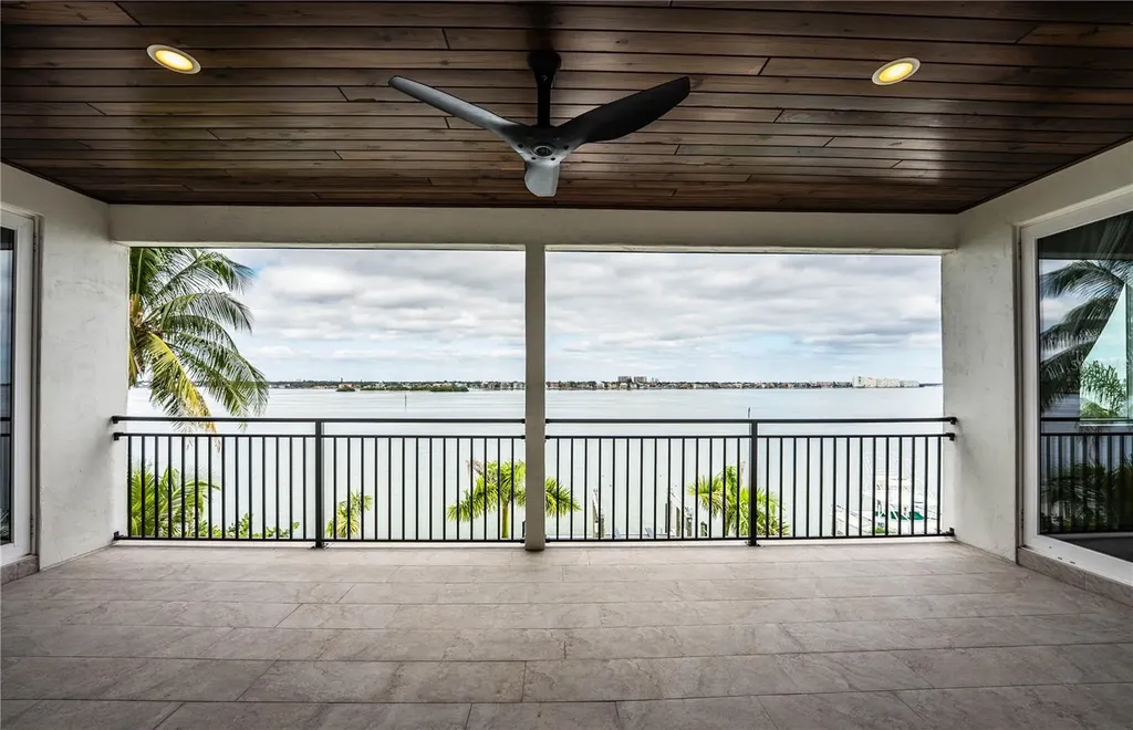 5845 Bahia Way S. Way W St Pete Beach FL 33706