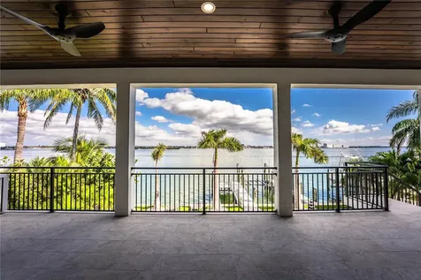 5845 Bahia Way S. Way W St Pete Beach FL 33706