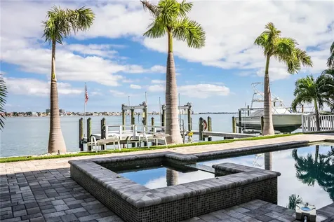 5845 Bahia Way S. Way W St Pete Beach FL 33706