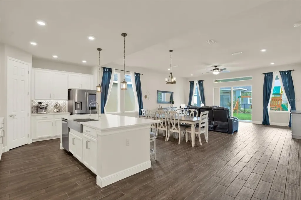 6003 Milestone Drive Apollo Beach FL 33572