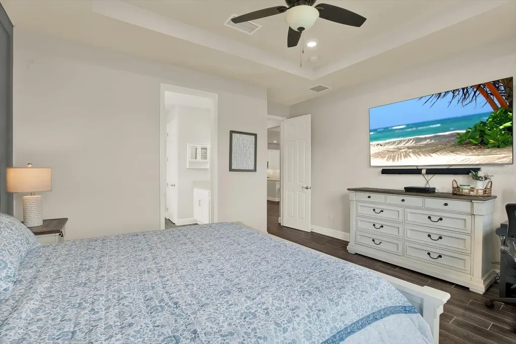 6003 Milestone Drive Apollo Beach FL 33572