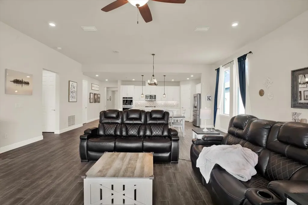 6003 Milestone Drive Apollo Beach FL 33572