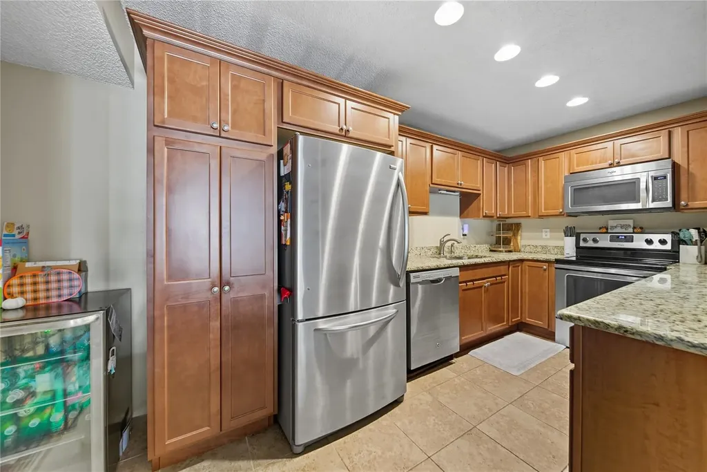 3100 Lake Pine Way Tarpon Springs FL 34688