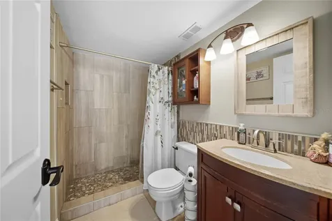 3100 Lake Pine Way Tarpon Springs FL 34688