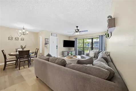3100 Lake Pine Way Tarpon Springs FL 34688