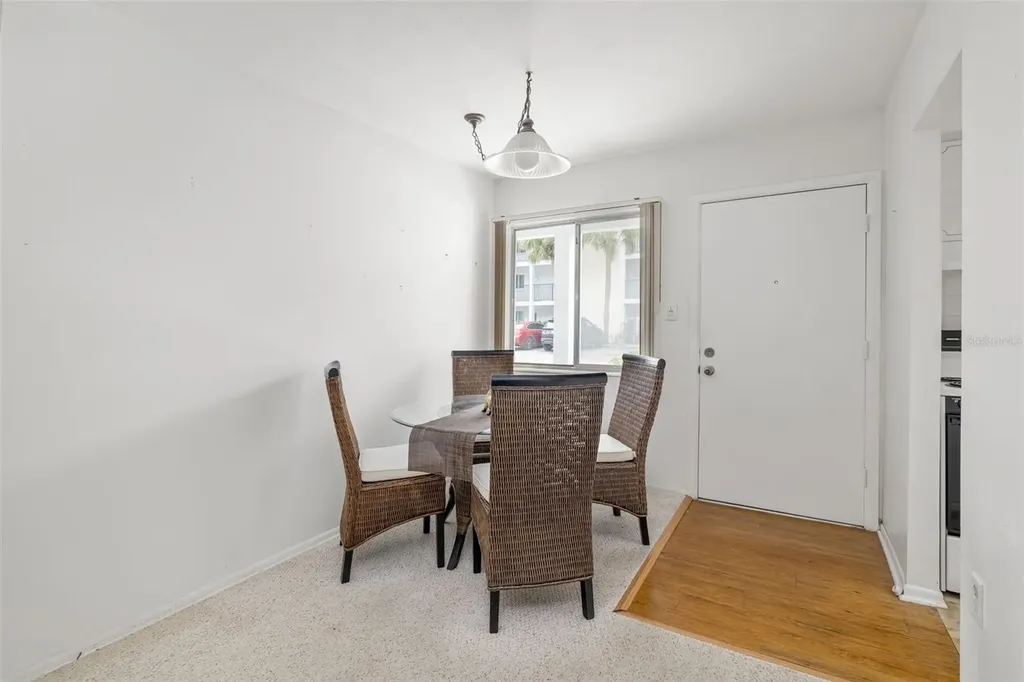 2053 Canal Drive Bradenton FL 34207