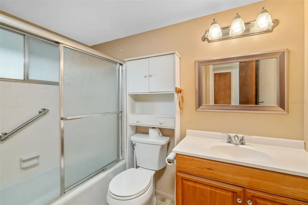 2053 Canal Drive Bradenton FL 34207