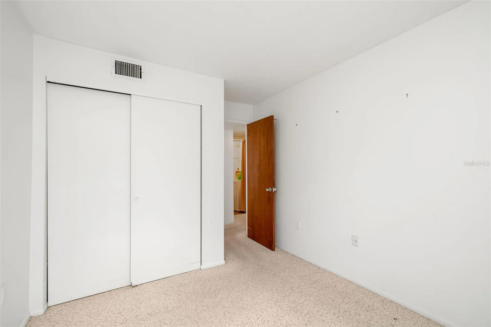 2053 Canal Drive Bradenton FL 34207