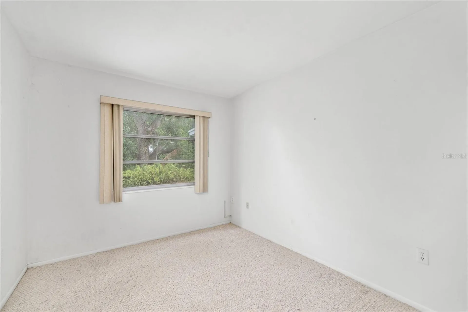 2053 Canal Drive Bradenton FL 34207