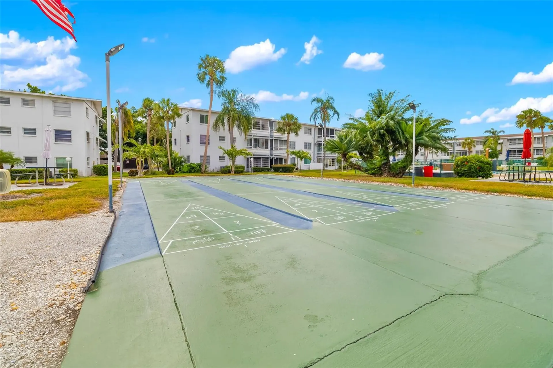 2053 Canal Drive Bradenton FL 34207