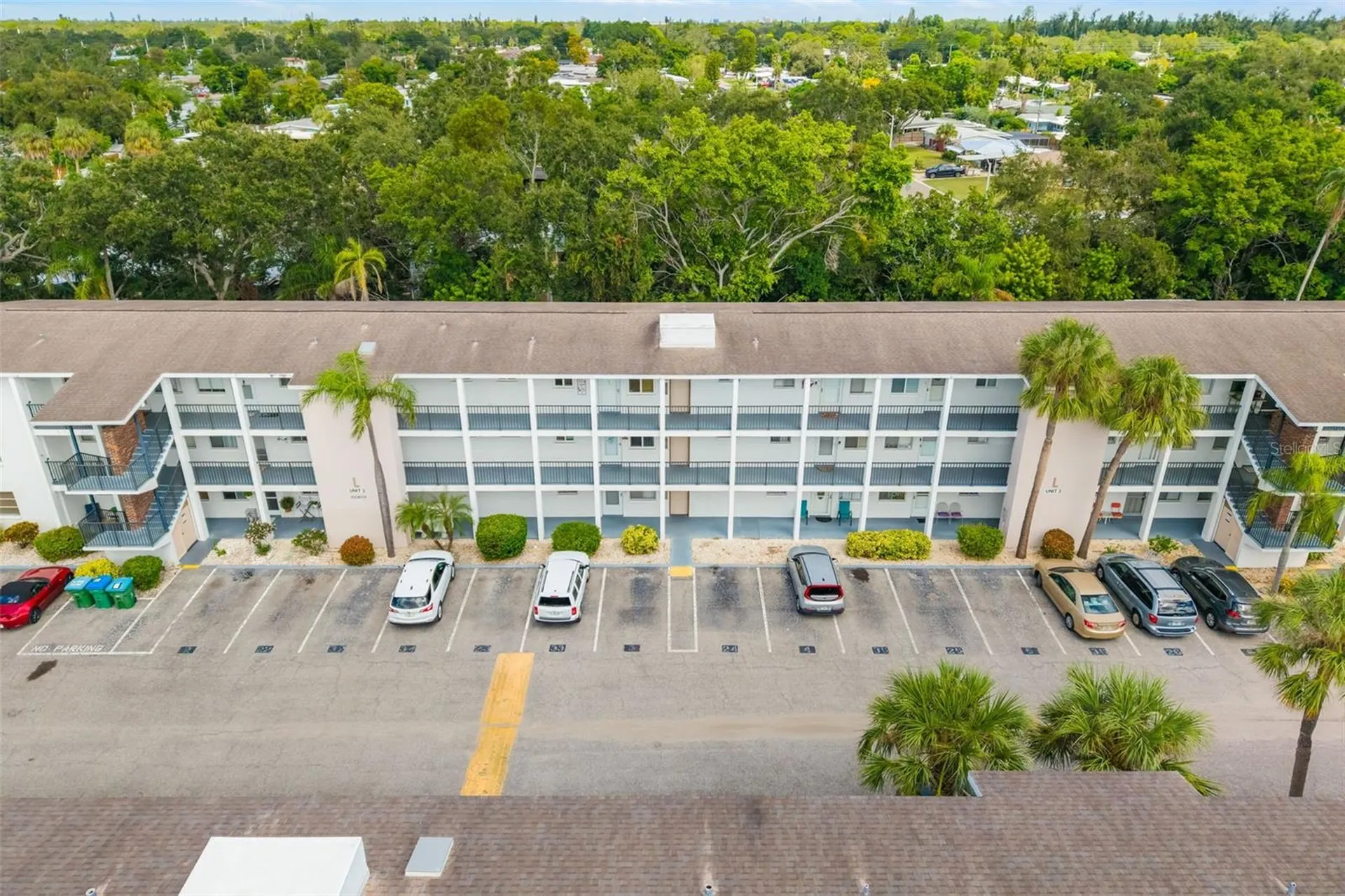 2053 Canal Drive Bradenton FL 34207