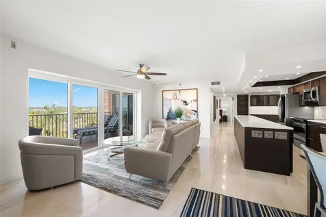 7432 Sunshine Skyway Lane S St Petersburg FL 33711