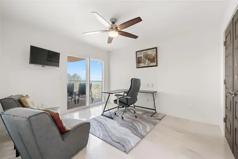 7432 Sunshine Skyway Lane S St Petersburg FL 33711