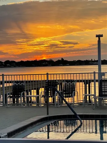 7432 Sunshine Skyway Lane S St Petersburg FL 33711