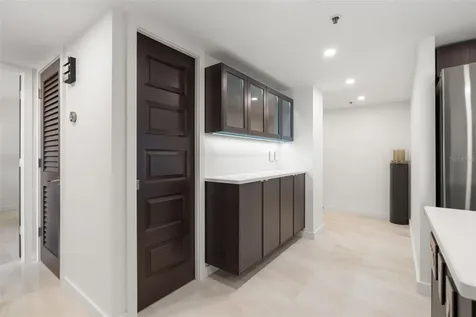7432 Sunshine Skyway Lane S St Petersburg FL 33711