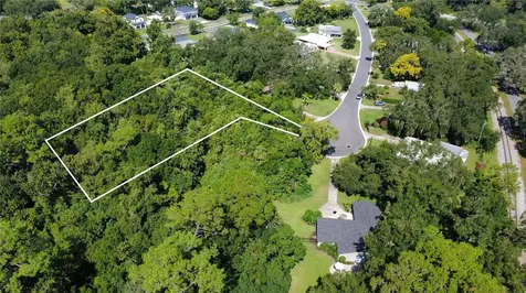 2016 Grandview Avenue N Sanford FL 32771