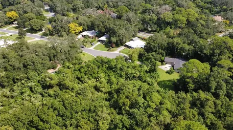 2016 Grandview Avenue N Sanford FL 32771