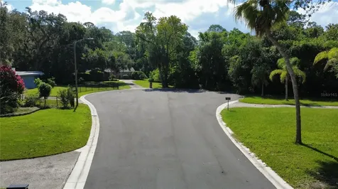 2016 Grandview Avenue N Sanford FL 32771