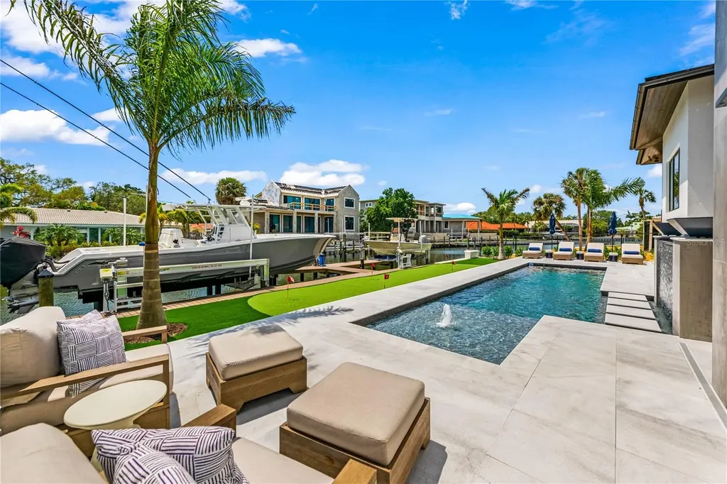 5362 Shadow Lawn Drive Sarasota FL 34242
